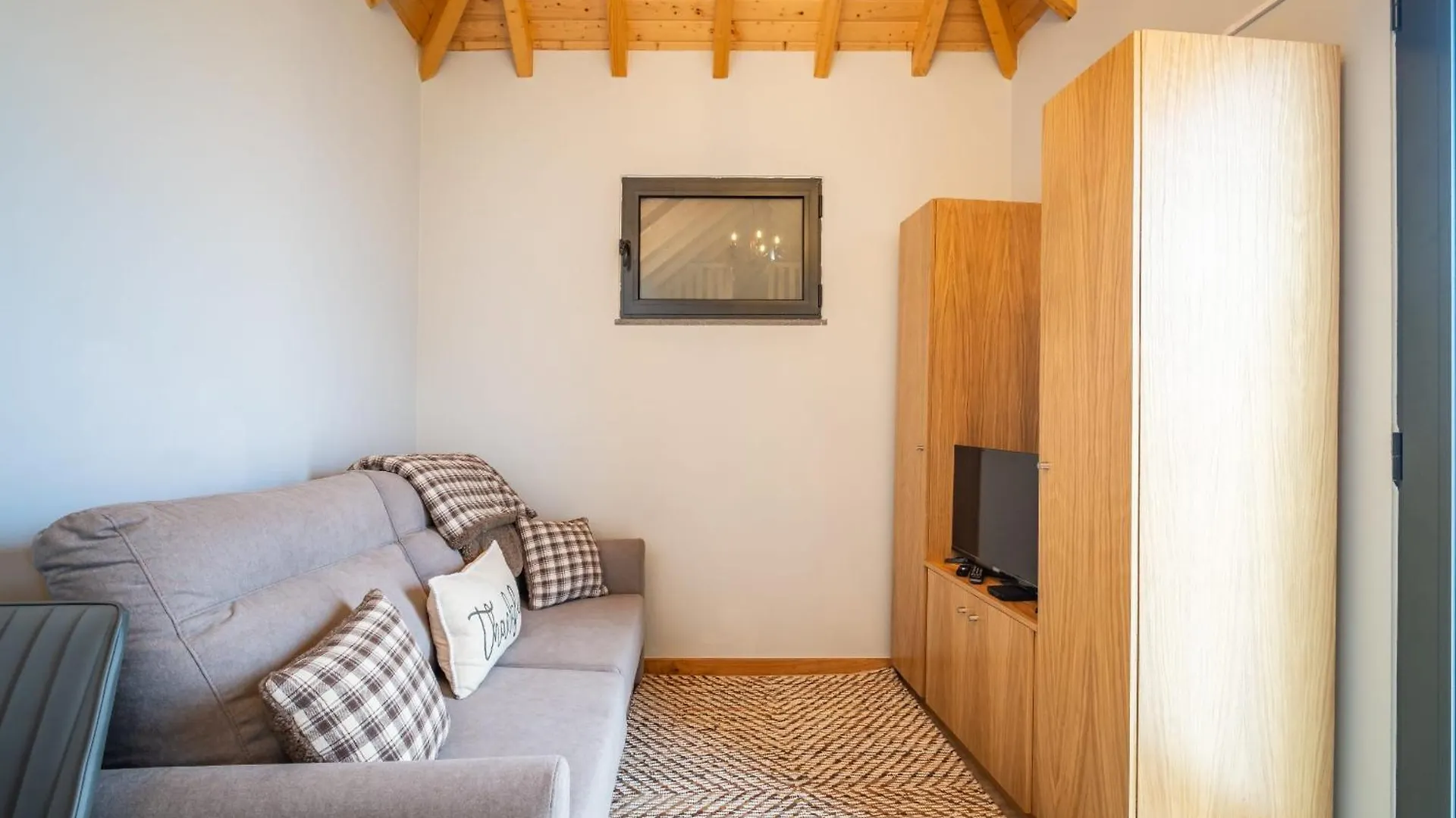 Salsa Country House I I I Porto Moniz 0*,